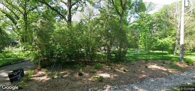 Larawan ng 225 Victoria Crescent sa Winnipeg, Manitoba