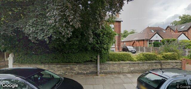 Larawan ng 3 Victoria Crescent sa Winnipeg, Manitoba