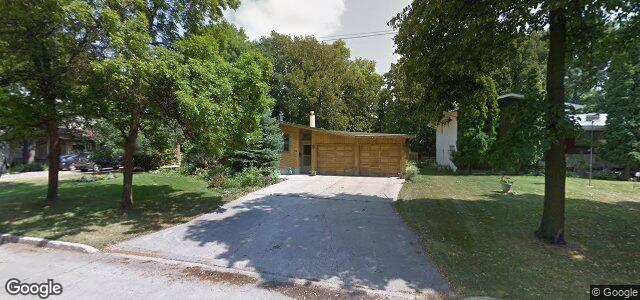 312 Victoria Crescent ਦੀ ਫੋਟੋ, ਵਿਨੀਪਿਗ, ਮੈਨੀਟੋਬਾ