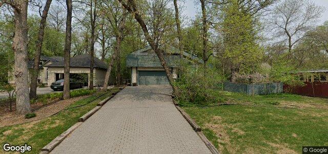 Larawan ng 512 Victoria Grove sa Winnipeg, Manitoba