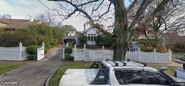 Larawan ng 9 Victoria Crescent sa Winnipeg, Manitoba