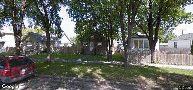 Larawan ng 111 Whittier Avenue W sa Winnipeg, Manitoba