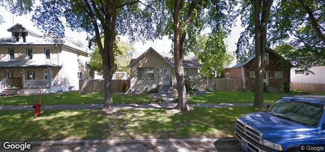 Larawan ng 115 Whittier Avenue W sa Winnipeg, Manitoba