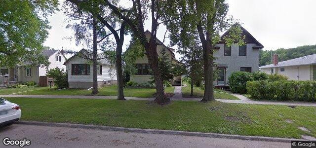 Larawan ng 116 Harvard Avenue W sa Winnipeg, Manitoba