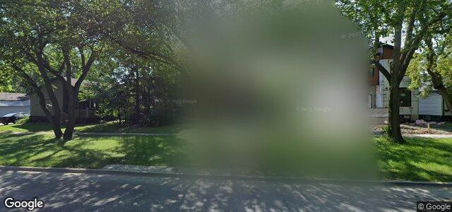 Larawan ng 210 Kildare Avenue W sa Winnipeg, Manitoba