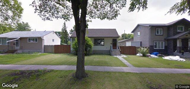 Larawan ng 210 Whittier Avenue W sa Winnipeg, Manitoba