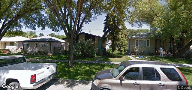 Larawan ng 211 Victoria Avenue W sa Winnipeg, Manitoba