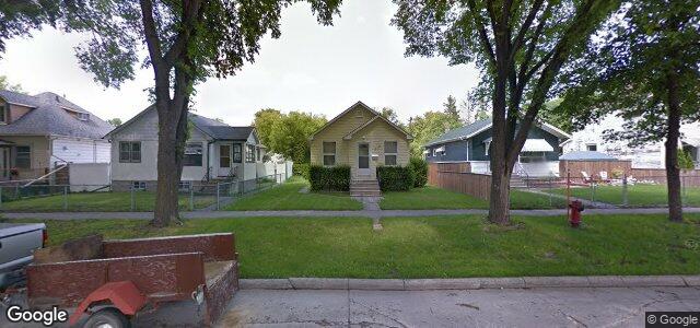 Larawan ng 213 Whittier Avenue W sa Winnipeg, Manitoba
