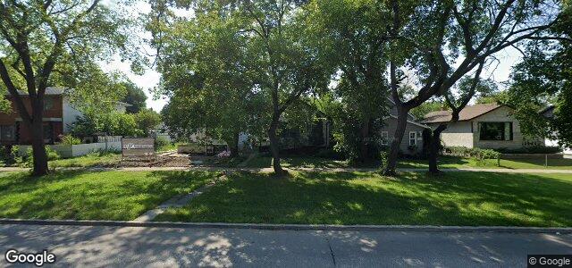 Larawan ng 216 Kildare Avenue W sa Winnipeg, Manitoba