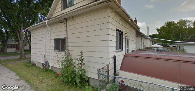 Larawan ng 218 Rosseau Avenue W sa Winnipeg, Manitoba
