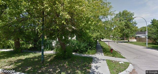 Larawan ng 301 Victoria Avenue W sa Winnipeg, Manitoba