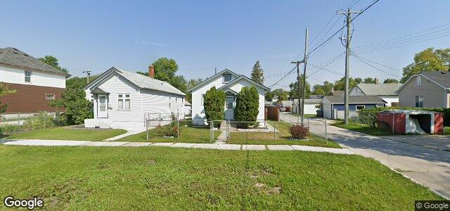 Larawan ng 307 Ravelston Avenue W sa Winnipeg, Manitoba