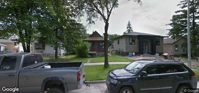 Photo of 308 Harvard Avenue W in Winnipeg, Manitoba