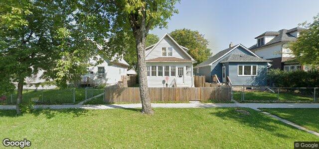 Larawan ng 317 Ravelston Avenue W sa Winnipeg, Manitoba