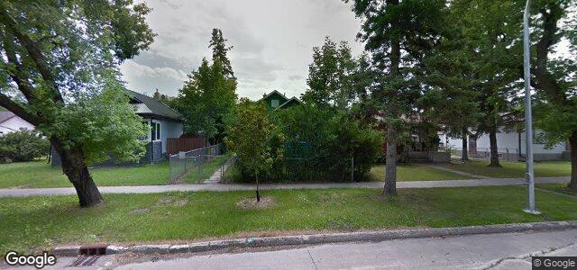 Larawan ng 318 Harvard Avenue W sa Winnipeg, Manitoba