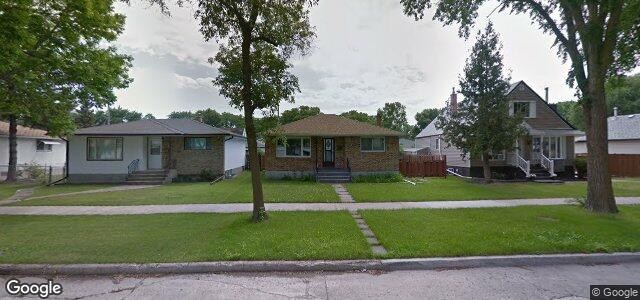 Larawan ng 326 Harvard Avenue W sa Winnipeg, Manitoba
