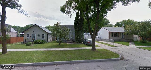 Larawan ng 334 Harvard Avenue W sa Winnipeg, Manitoba