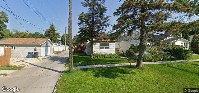 Larawan ng 345 Ravelston Avenue W sa Winnipeg, Manitoba