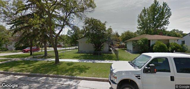 Larawan ng 400 Yale Avenue W sa Winnipeg, Manitoba