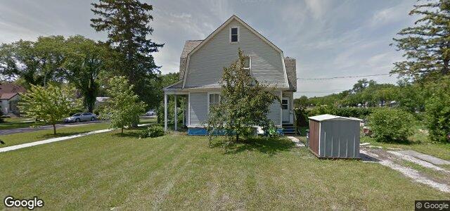 Larawan ng 409 Ravelston Avenue W sa Winnipeg, Manitoba