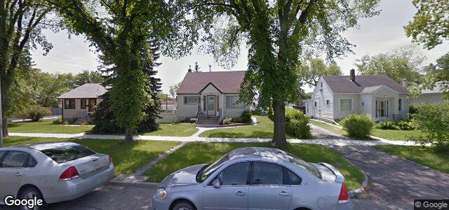 Larawan ng 410 Ravelston Avenue W sa Winnipeg, Manitoba