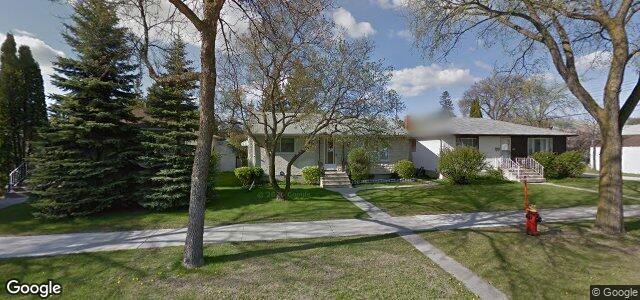 Larawan ng 411 Rosseau Avenue W sa Winnipeg, Manitoba