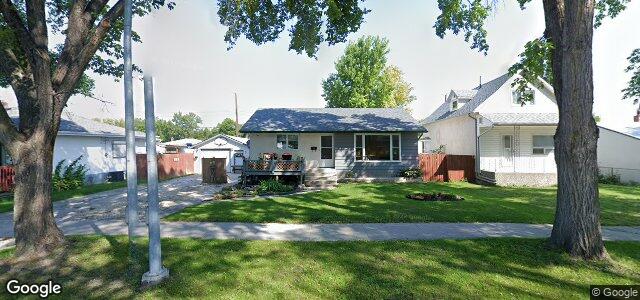 Larawan ng 419 Whittier Avenue W sa Winnipeg, Manitoba