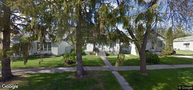 Larawan ng 423 Harvard Avenue W sa Winnipeg, Manitoba