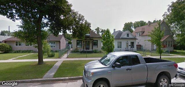 Larawan ng 426 Harvard Avenue W sa Winnipeg, Manitoba