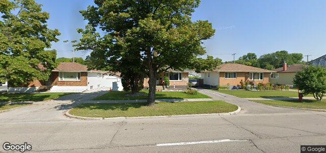 Larawan ng 429 Regent Avenue W sa Winnipeg, Manitoba