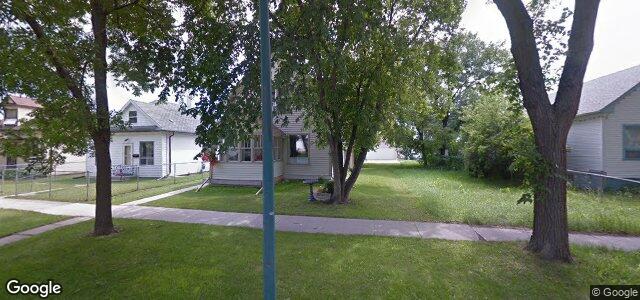 Larawan ng 430 Harvard Avenue W sa Winnipeg, Manitoba