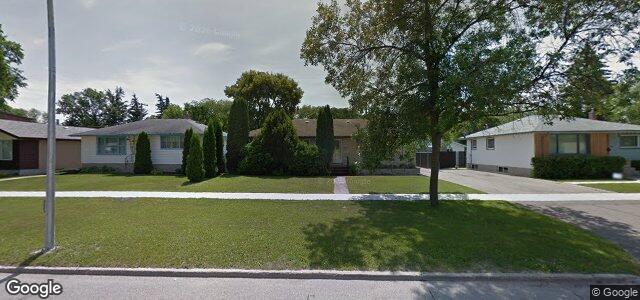 Larawan ng 432 Ravelston Avenue W sa Winnipeg, Manitoba