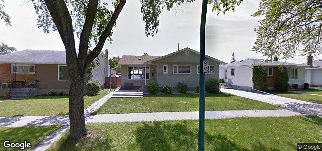 Photo of 432 Victoria Avenue W in Winnipeg, Manitoba