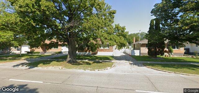 Larawan ng 433 Regent Avenue W sa Winnipeg, Manitoba