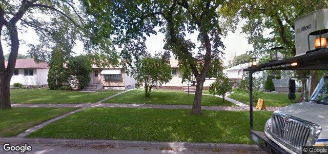 Larawan ng 435 Harvard Avenue W sa Winnipeg, Manitoba