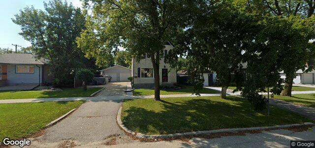 Larawan ng 440 Ravelston Avenue W sa Winnipeg, Manitoba