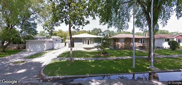 Larawan ng 445 Victoria Avenue W sa Winnipeg, Manitoba