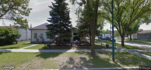 Larawan ng 452 Victoria Avenue W sa Winnipeg, Manitoba