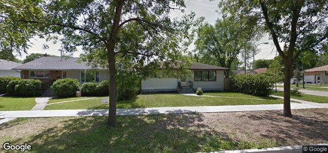 Larawan ng 452 Yale Avenue W sa Winnipeg, Manitoba