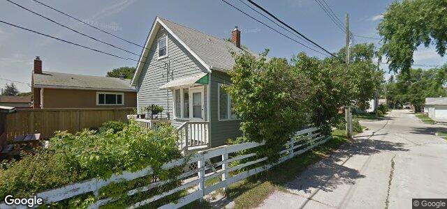 Larawan ng 508 Ravelston Avenue W sa Winnipeg, Manitoba