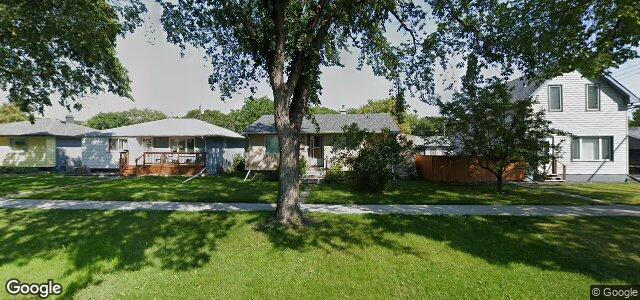 Larawan ng 509 Ravelston Avenue W sa Winnipeg, Manitoba