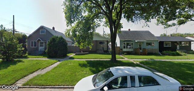 Larawan ng 510 Ravelston Avenue W sa Winnipeg, Manitoba