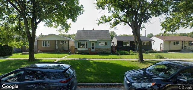 Larawan ng 512 Ravelston Avenue W sa Winnipeg, Manitoba