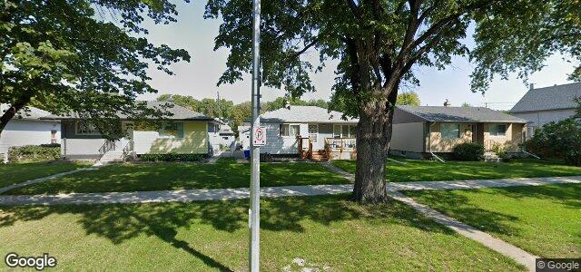 Larawan ng 513 Ravelston Avenue W sa Winnipeg, Manitoba