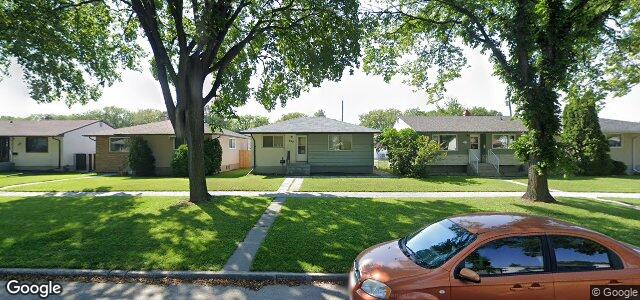 Larawan ng 522 Ravelston Avenue W sa Winnipeg, Manitoba