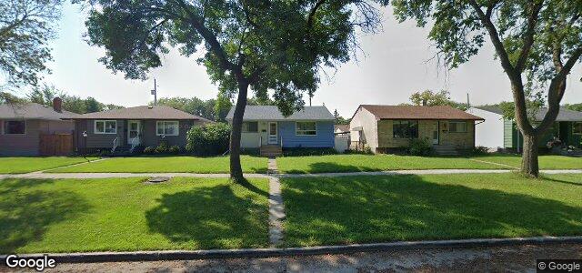 Larawan ng 532 Ravelston Avenue W sa Winnipeg, Manitoba