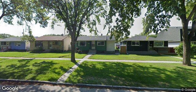 Larawan ng 538 Ravelston Avenue W sa Winnipeg, Manitoba
