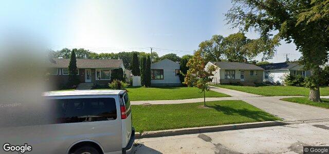 Larawan ng 540 Yale Avenue W sa Winnipeg, Manitoba