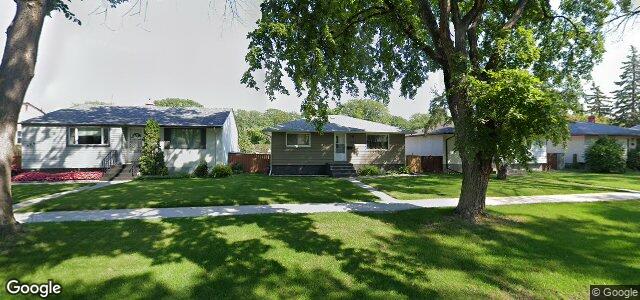 Larawan ng 545 Ravelston Avenue W sa Winnipeg, Manitoba