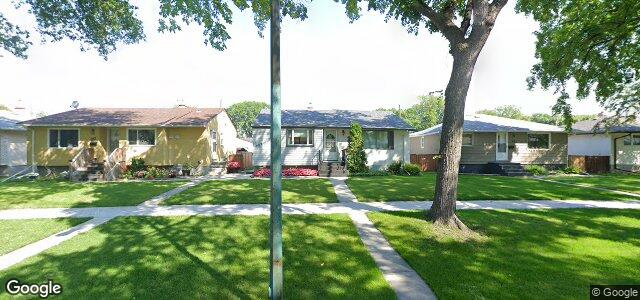 Larawan ng 549 Ravelston Avenue W sa Winnipeg, Manitoba